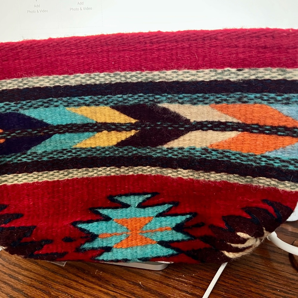 Very Awesome  Scarlet Arrow Clutch by Manos Zapotecas